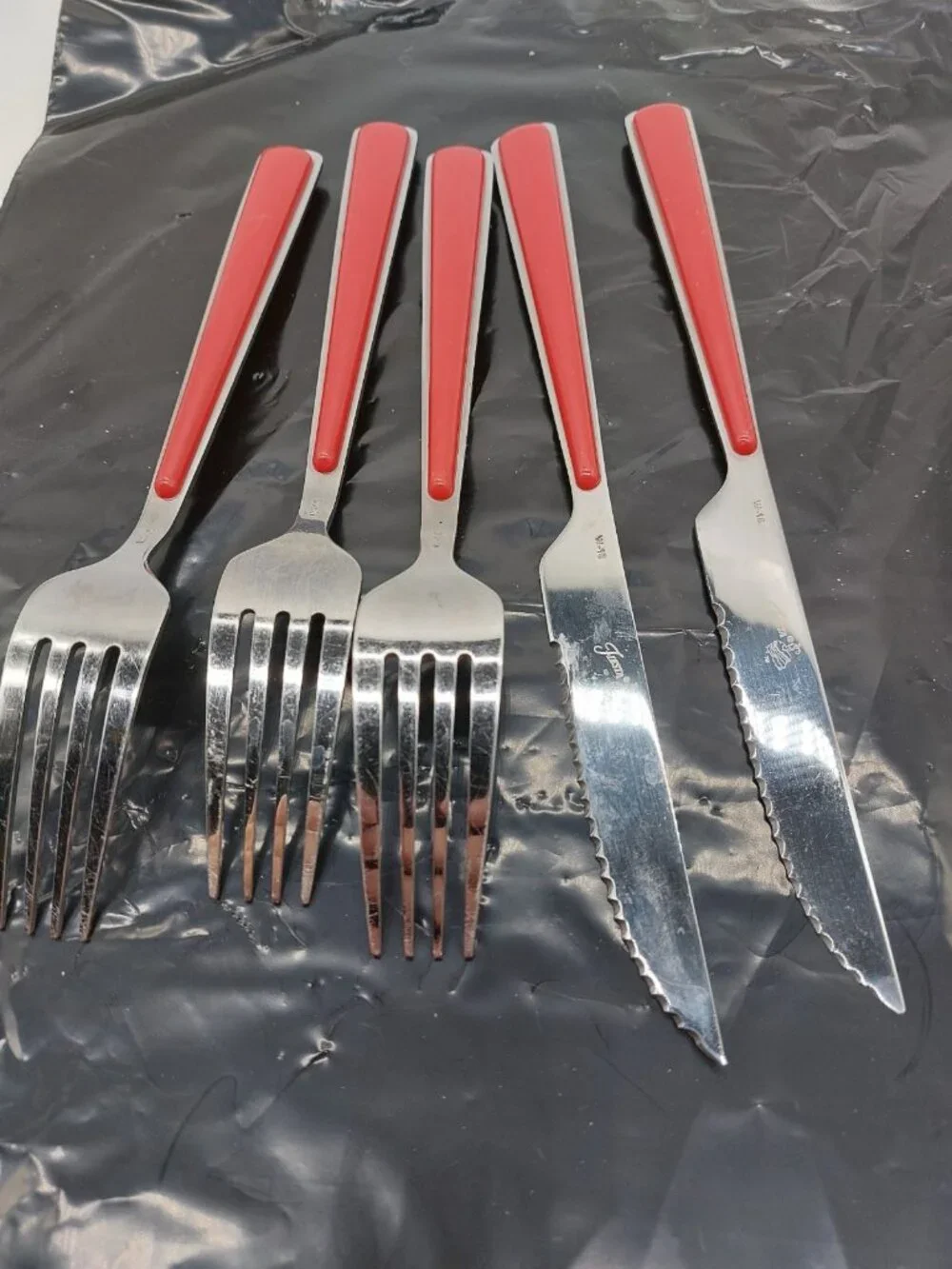 Fiesta Flatware Merengue Place 3 Dinner Forks 8
